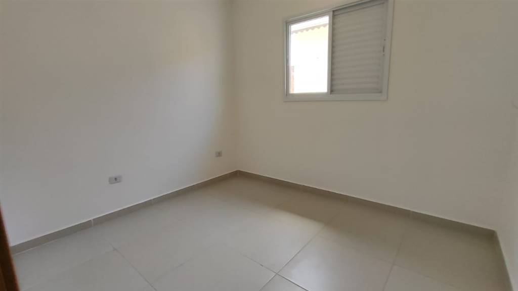 Casa à venda com 2 quartos, 49m² - Foto 9