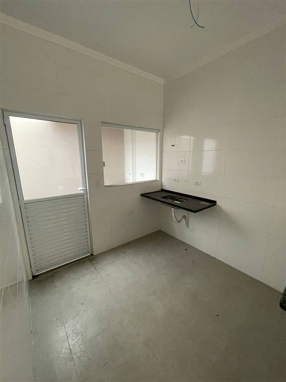 Sobrado à venda com 2 quartos, 54m² - Foto 3