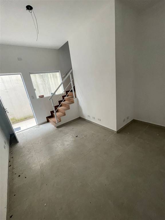 Sobrado à venda com 2 quartos, 54m² - Foto 4