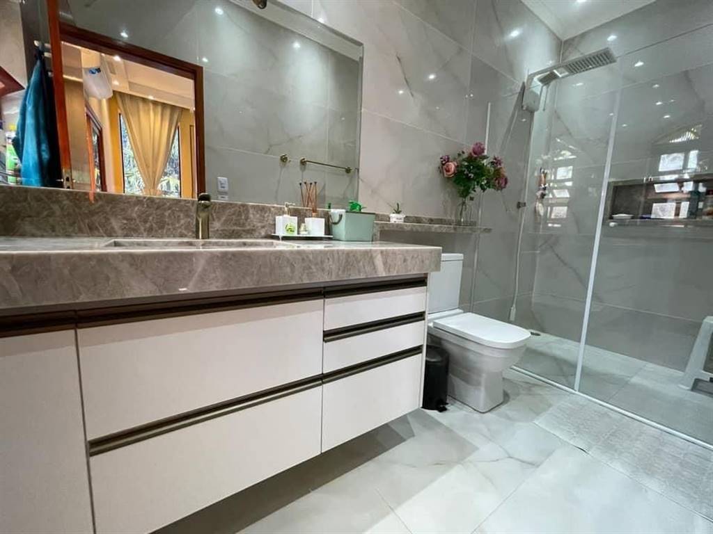 Casa, 3 quartos, 232 m² - Foto 18