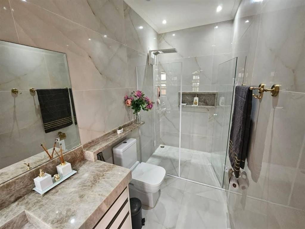 Casa, 3 quartos, 232 m² - Foto 19