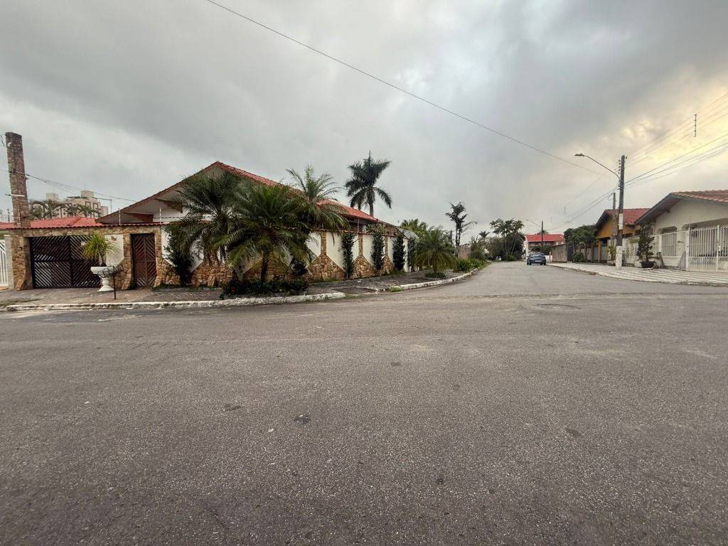 Casa, 3 quartos, 232 m² - Foto 30