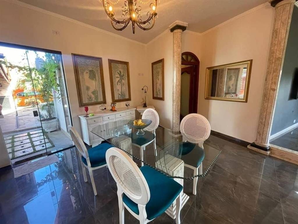 Casa, 3 quartos, 232 m² - Foto 8