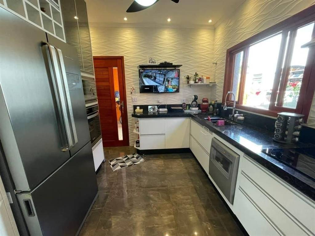 Casa, 3 quartos, 232 m² - Foto 11