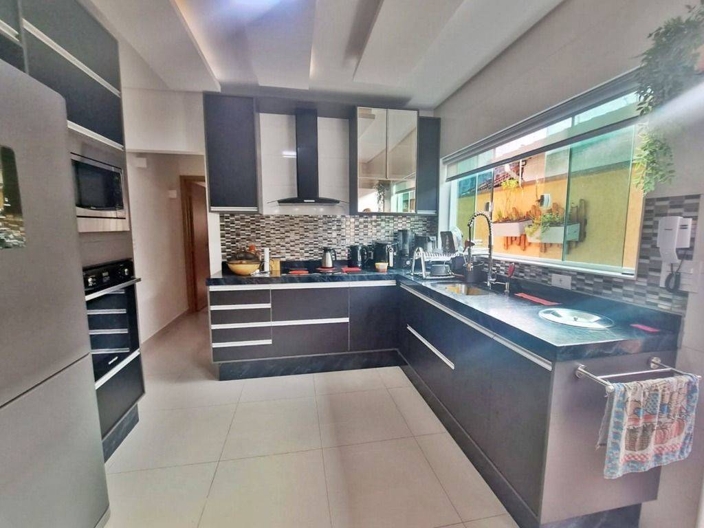 Casa, 2 quartos, 97 m² - Foto 3