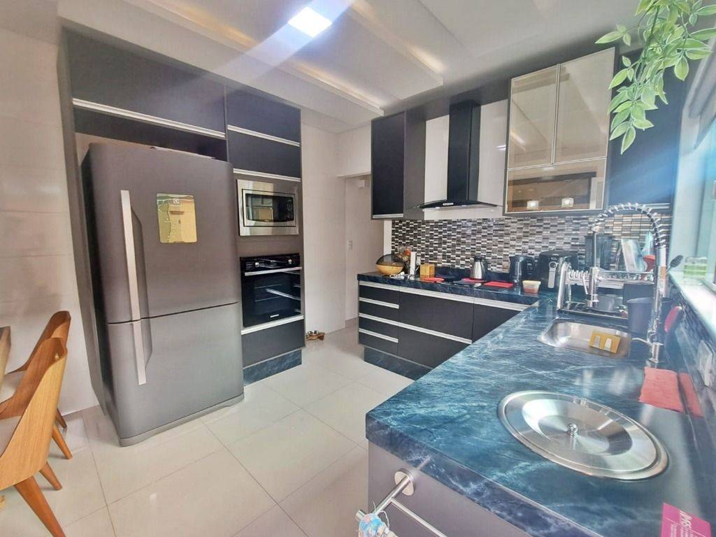 Casa, 2 quartos, 97 m² - Foto 4