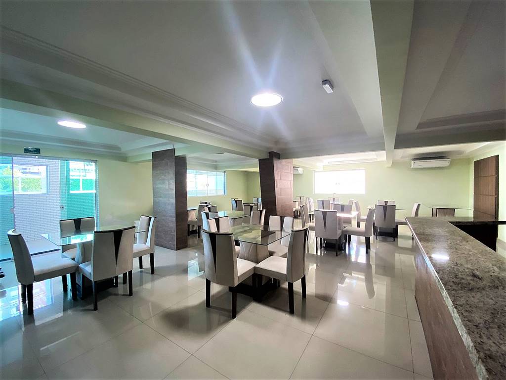 Apartamento para alugar com 2 quartos, 73m² - Foto 12