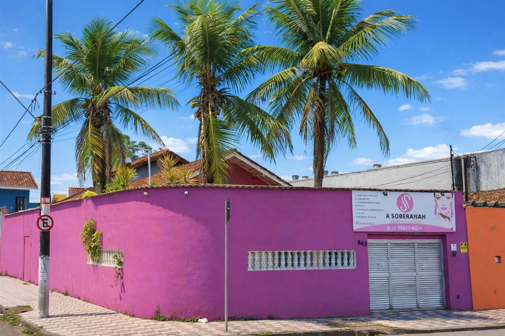 Casa, 3 quartos, 216 m² - Foto 1