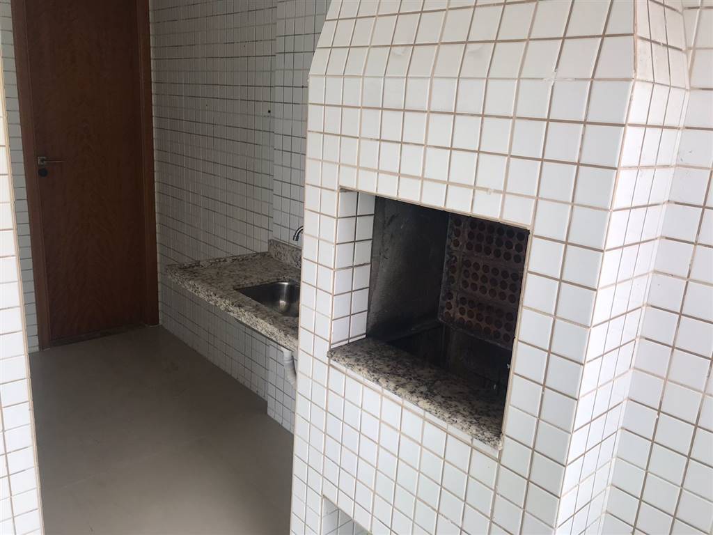 Apartamento para alugar com 2 quartos, 95m² - Foto 28
