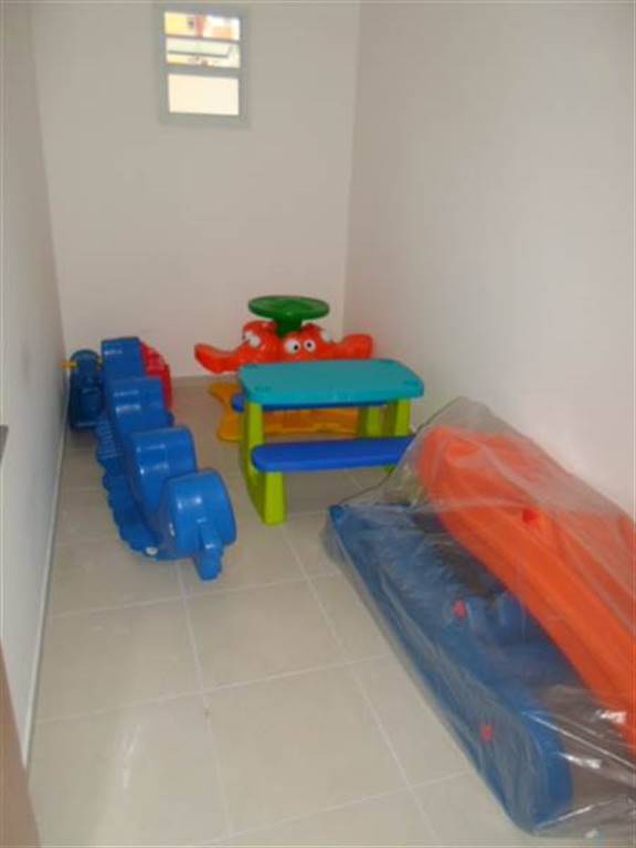 Apartamento para alugar com 2 quartos, 95m² - Foto 10
