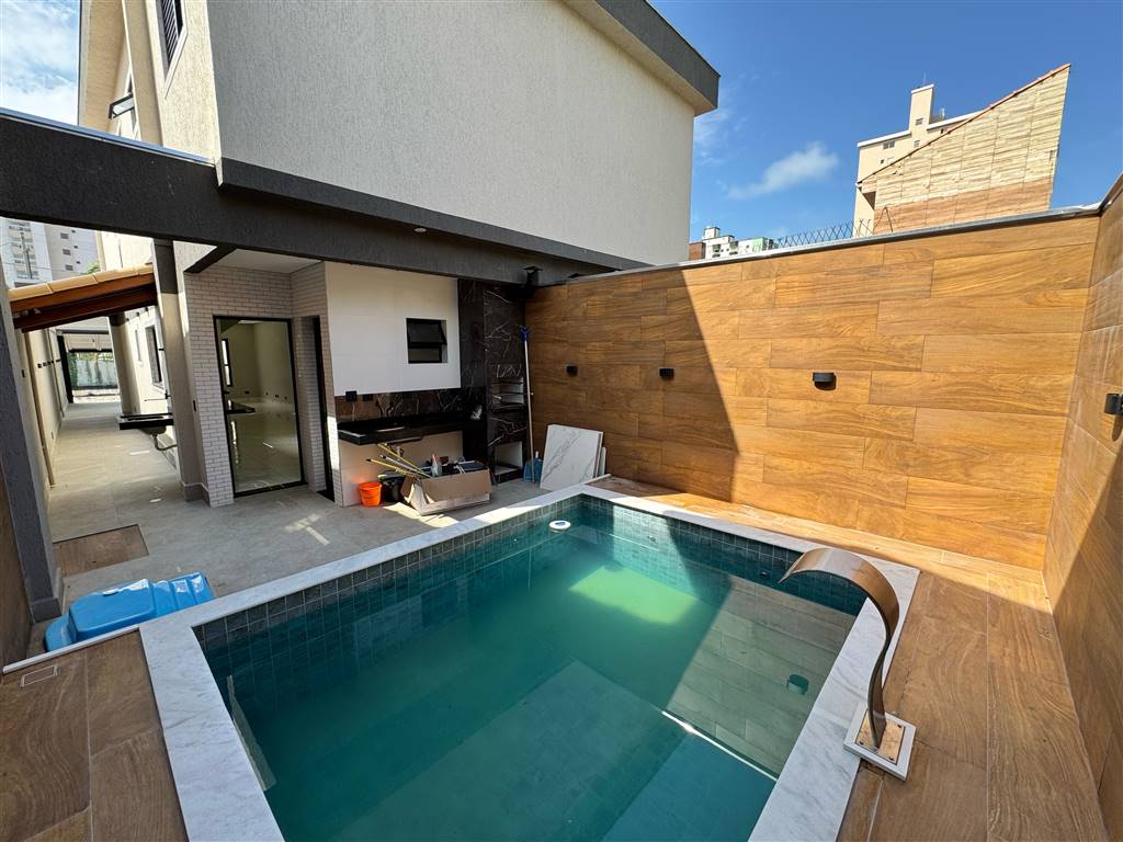 Casa, 3 quartos, 139 m² - Foto 1