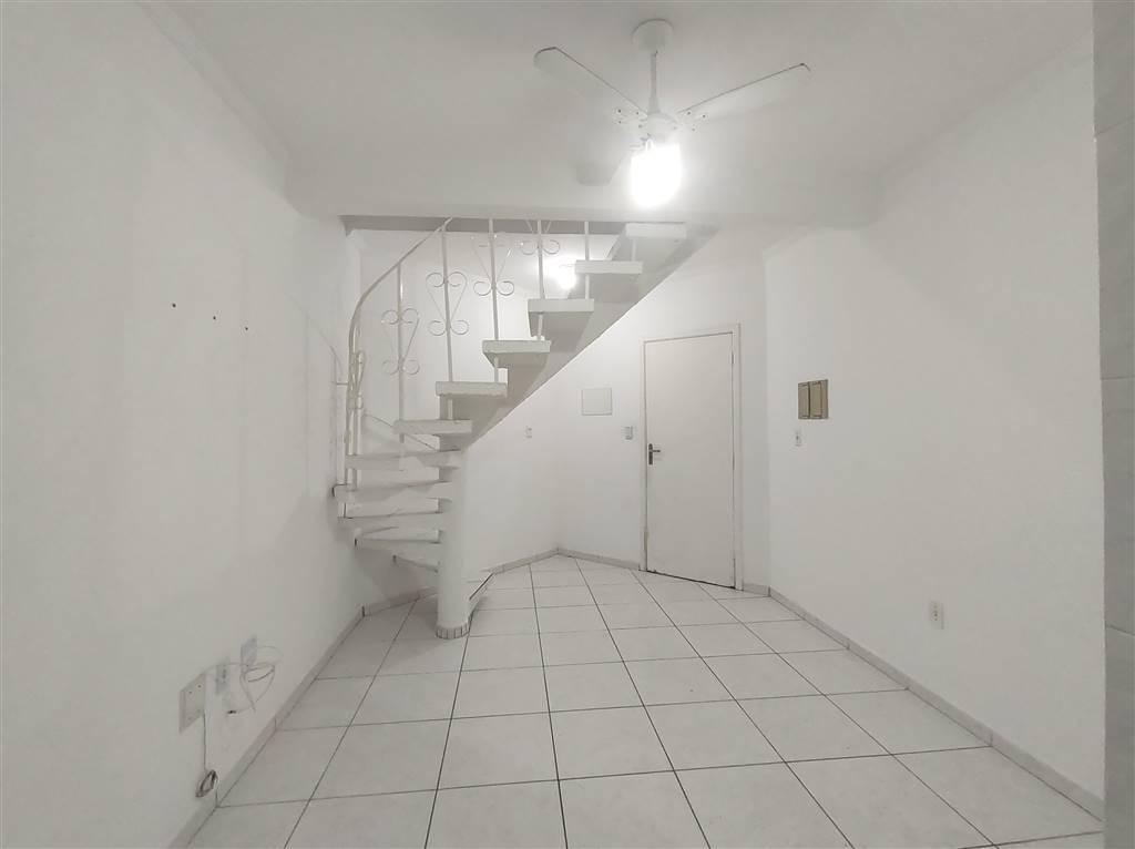 Sobrado, 2 quartos, 66 m² - Foto 2