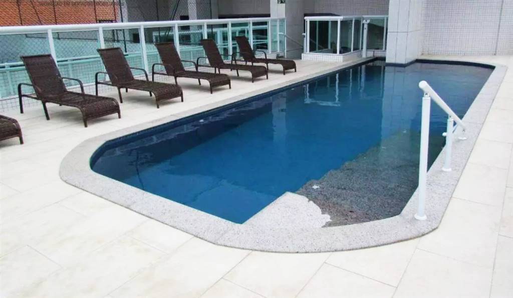 Apartamento para alugar com 2 quartos, 95m² - Foto 13