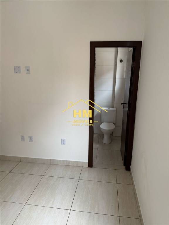Casa à venda com 2 quartos, 75m² - Foto 15