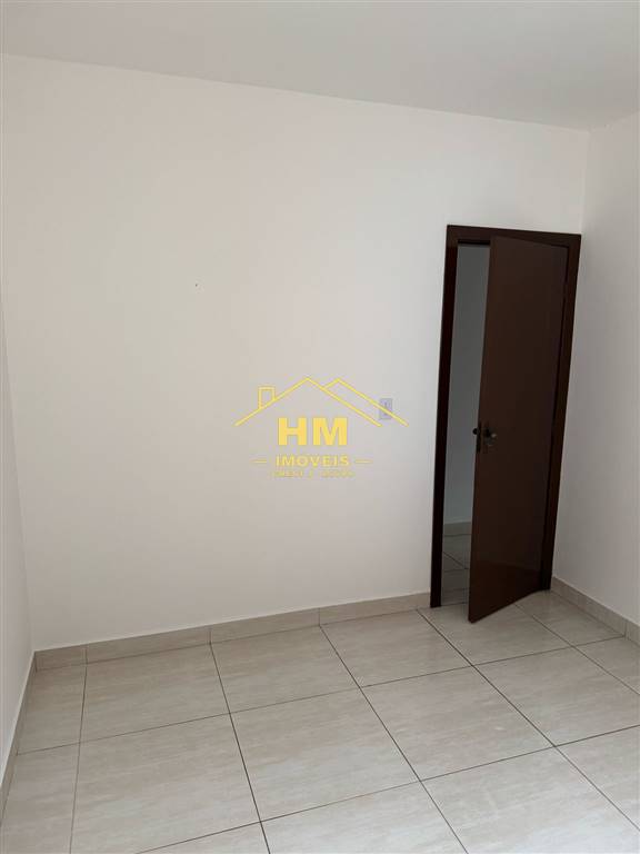 Casa à venda com 2 quartos, 75m² - Foto 18