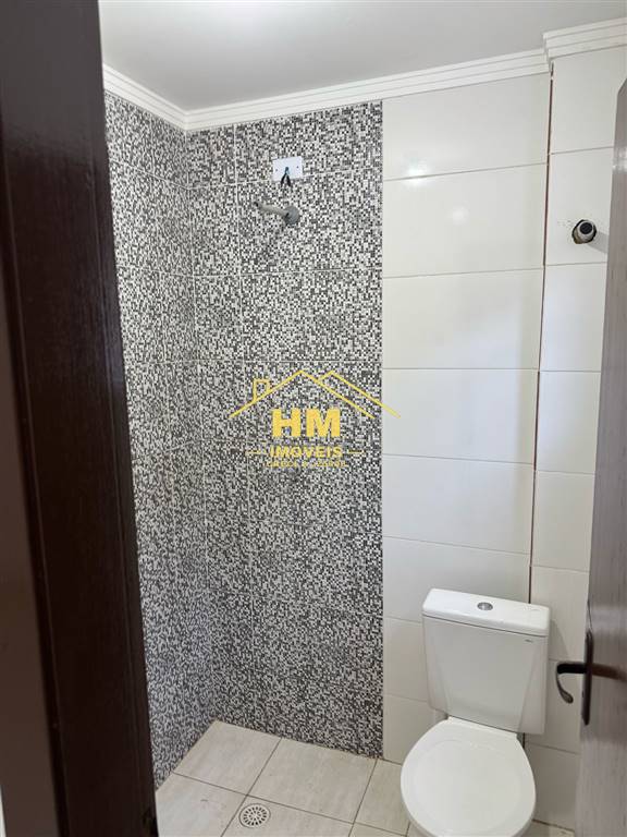 Casa à venda com 2 quartos, 75m² - Foto 11