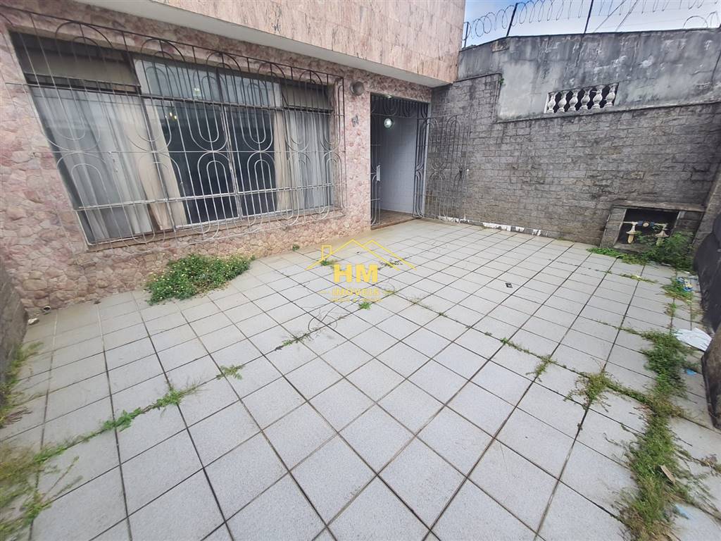 Sobrado à venda e aluguel com 4 quartos, 225m² - Foto 1