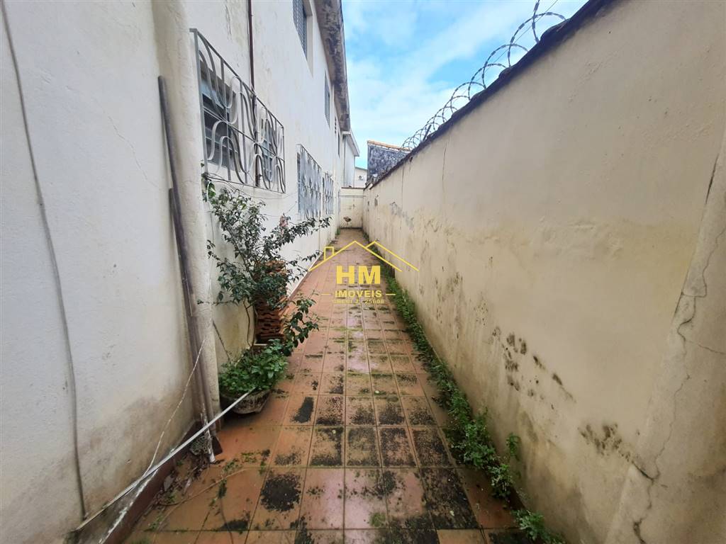 Sobrado à venda e aluguel com 4 quartos, 225m² - Foto 3