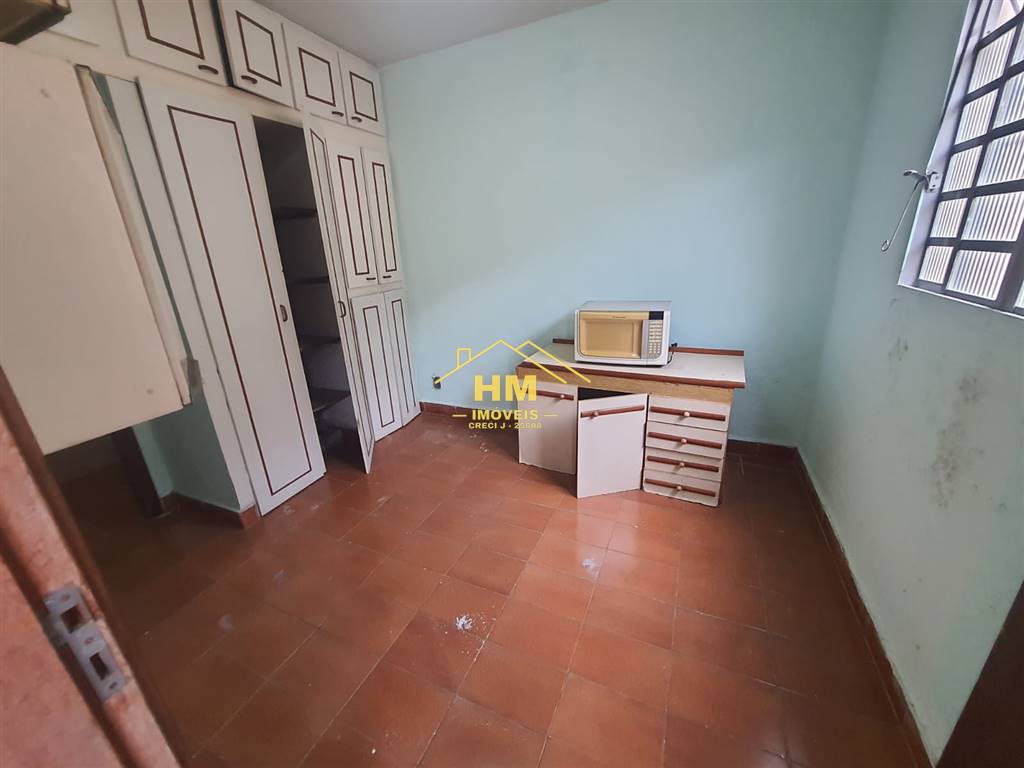 Sobrado à venda e aluguel com 4 quartos, 225m² - Foto 15