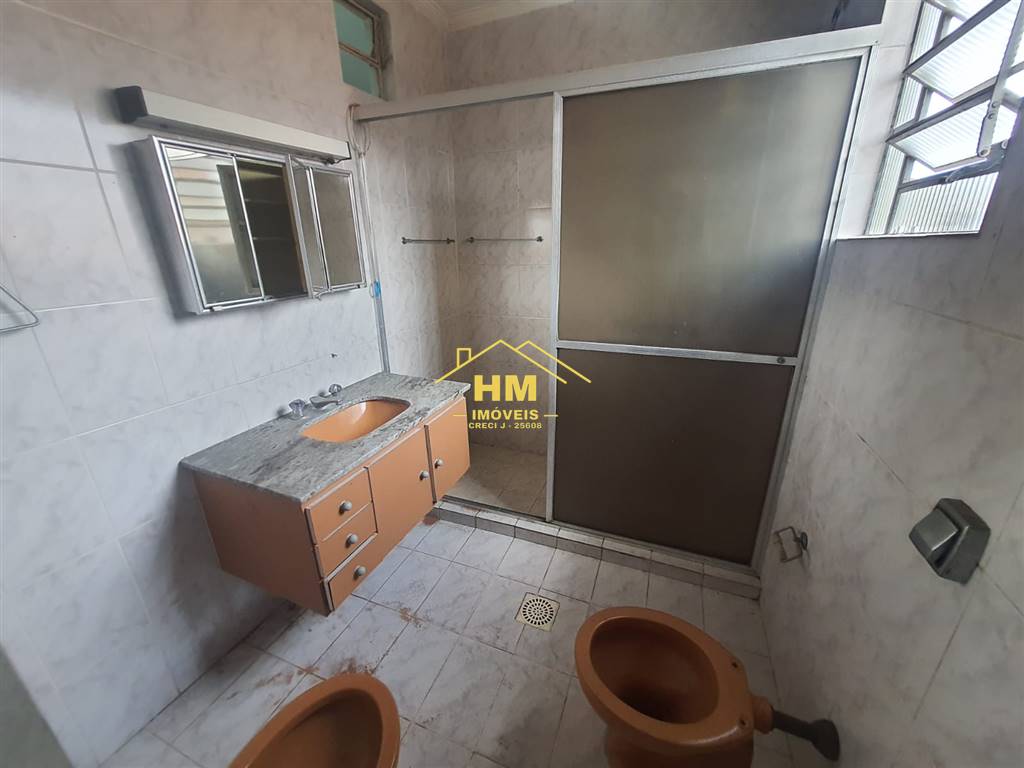 Sobrado à venda e aluguel com 4 quartos, 225m² - Foto 29