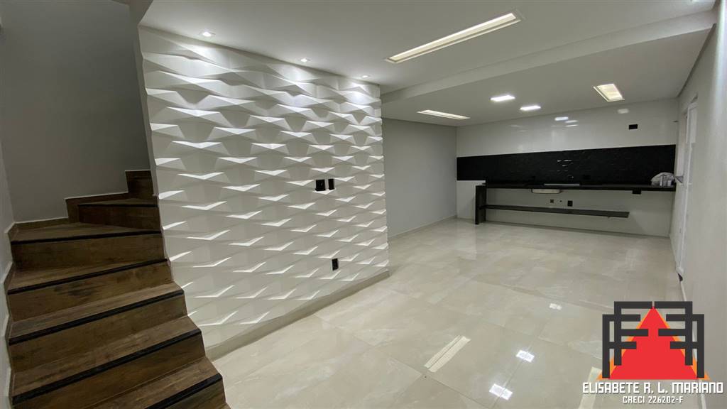 Casa, 2 quartos, 106 m² - Foto 1
