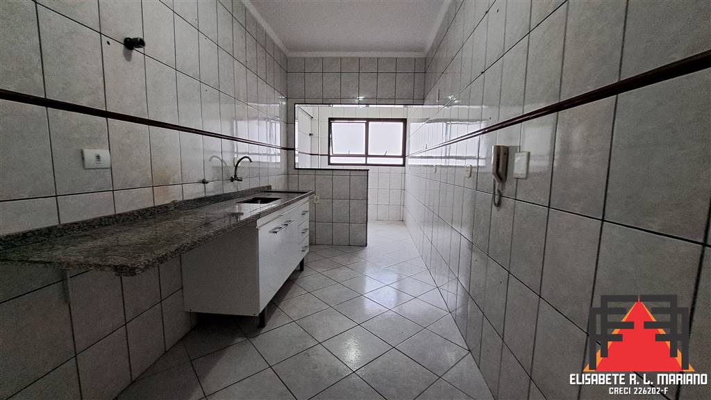 Apartamento para alugar com 2 quartos, 55m² - Foto 12