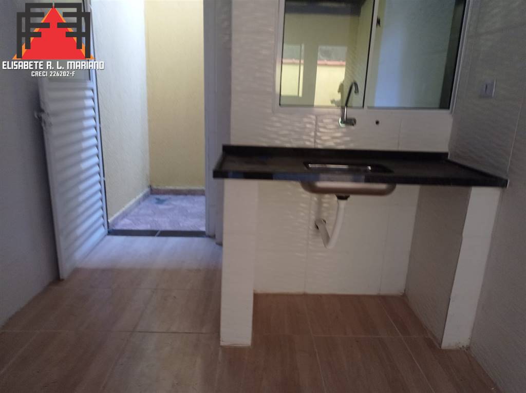 Sobrado à venda com 3 quartos, 60m² - Foto 9