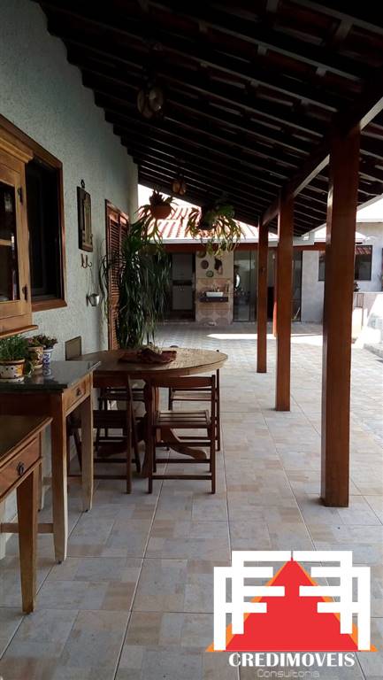 Casa à venda e aluguel com 3 quartos, 416m² - Foto 3