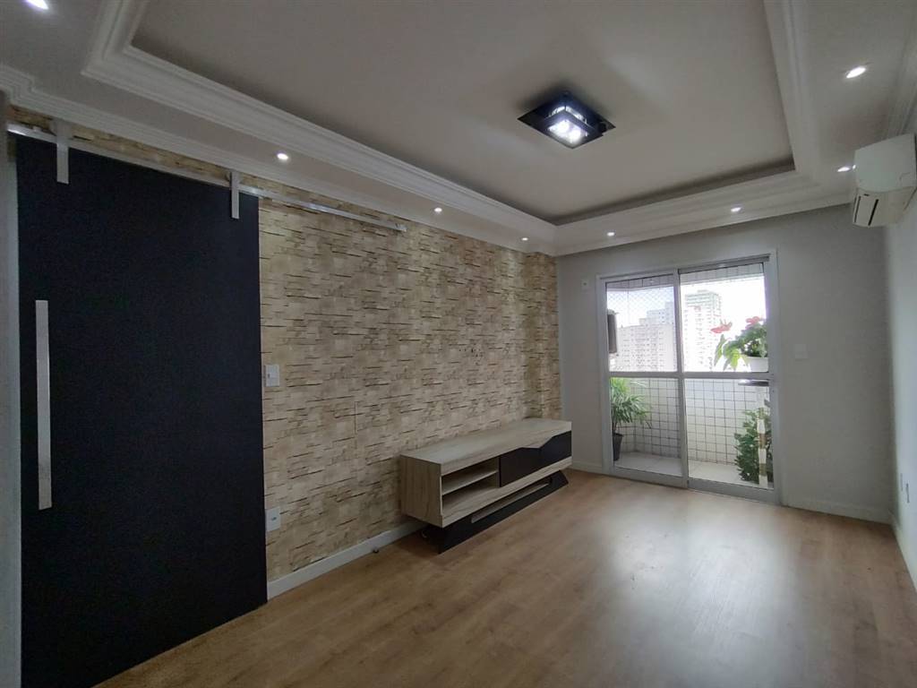 Apto de 2 dorm c/ 1 SUÍTE, SACADA, 60 m² área útil. Bairro: AVIAÇÃO.