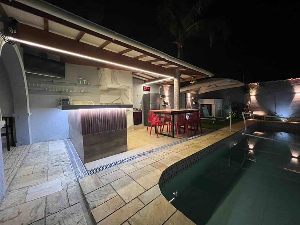 Casa, 3 quartos, 200 m² - Foto 18