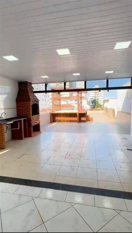 Casa à venda com 5 quartos, 152m² - Foto 3