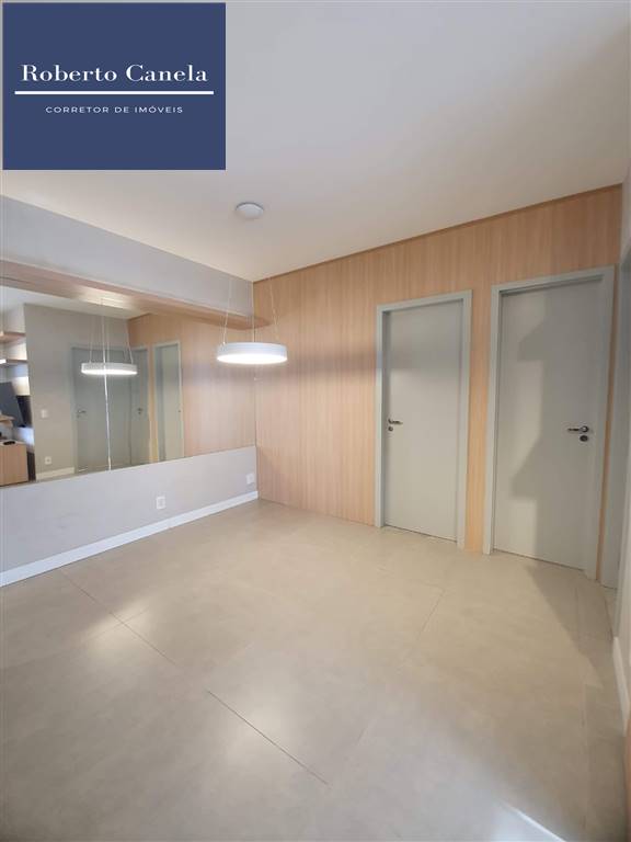 Apartamento à venda com 2 quartos, 62m² - Foto 3