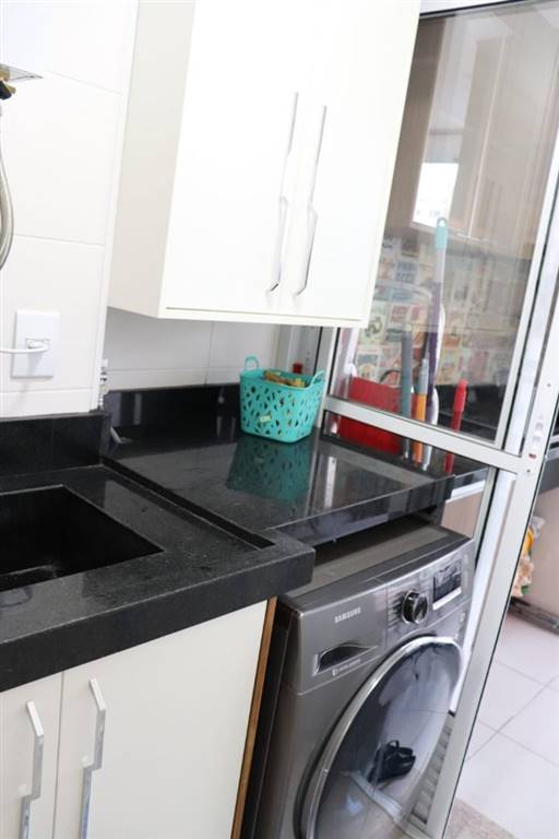 Apartamento à venda com 3 quartos, 80m² - Foto 3