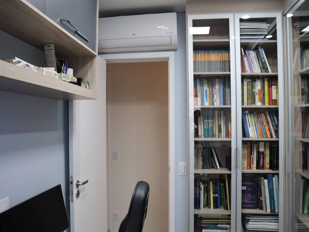 Apartamento à venda com 3 quartos, 80m² - Foto 8