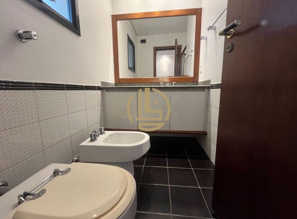 Apartamento à venda e aluguel com 3 quartos, 252m² - Foto 19