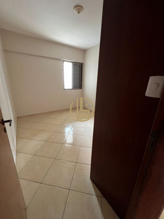 Apartamento para alugar com 2 quartos, 91m² - Foto 9