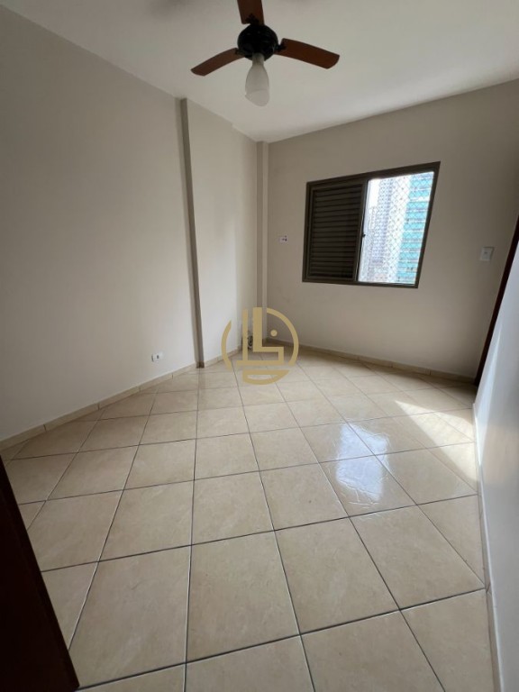 Apartamento para alugar com 2 quartos, 91m² - Foto 15