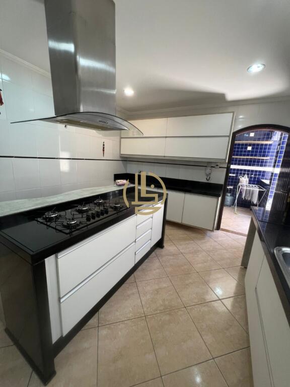 Casa, 4 quartos, 266 m² - Foto 16