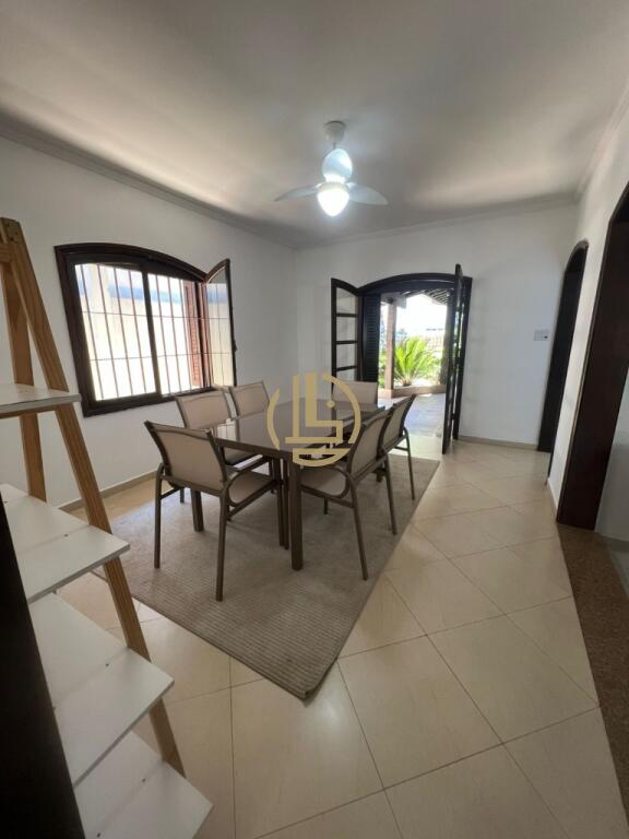 Casa, 4 quartos, 266 m² - Foto 19