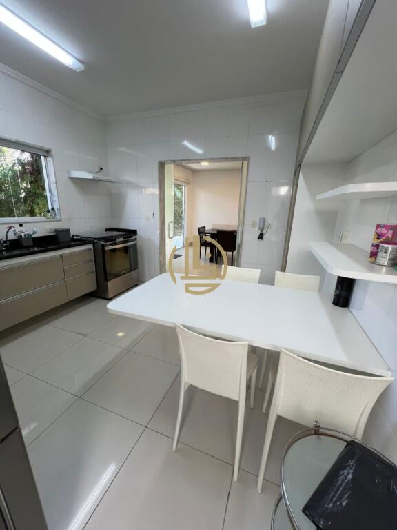 Casa, 4 quartos, 236 m² - Foto 11