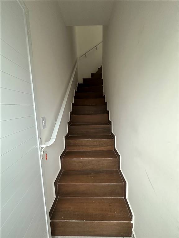 Casa à venda com 2 quartos, 44m² - Foto 5