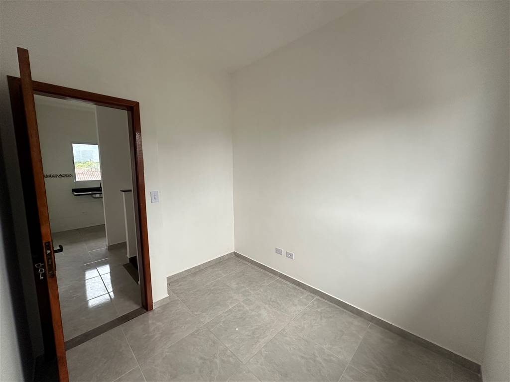 Casa à venda com 2 quartos, 44m² - Foto 10