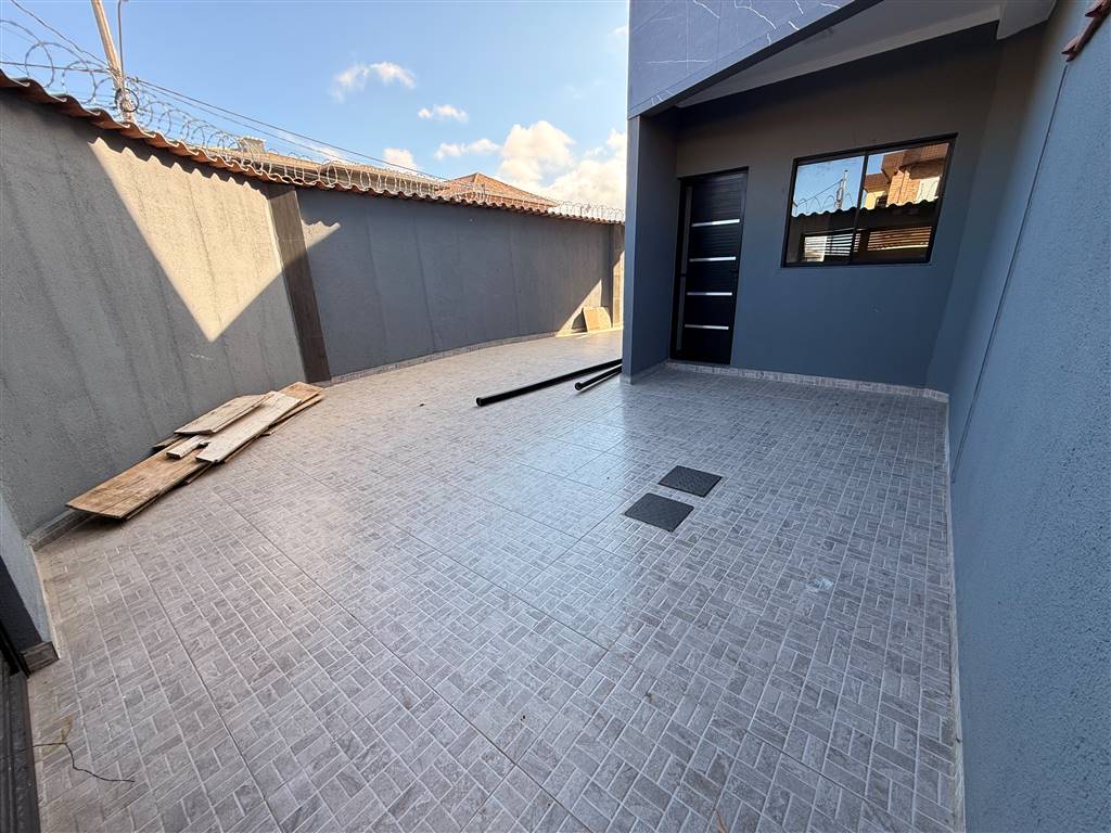 Sobrado à venda com 2 quartos, 80m² - Foto 11