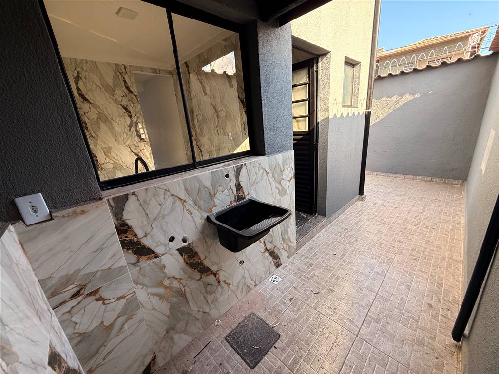 Sobrado à venda com 2 quartos, 80m² - Foto 17