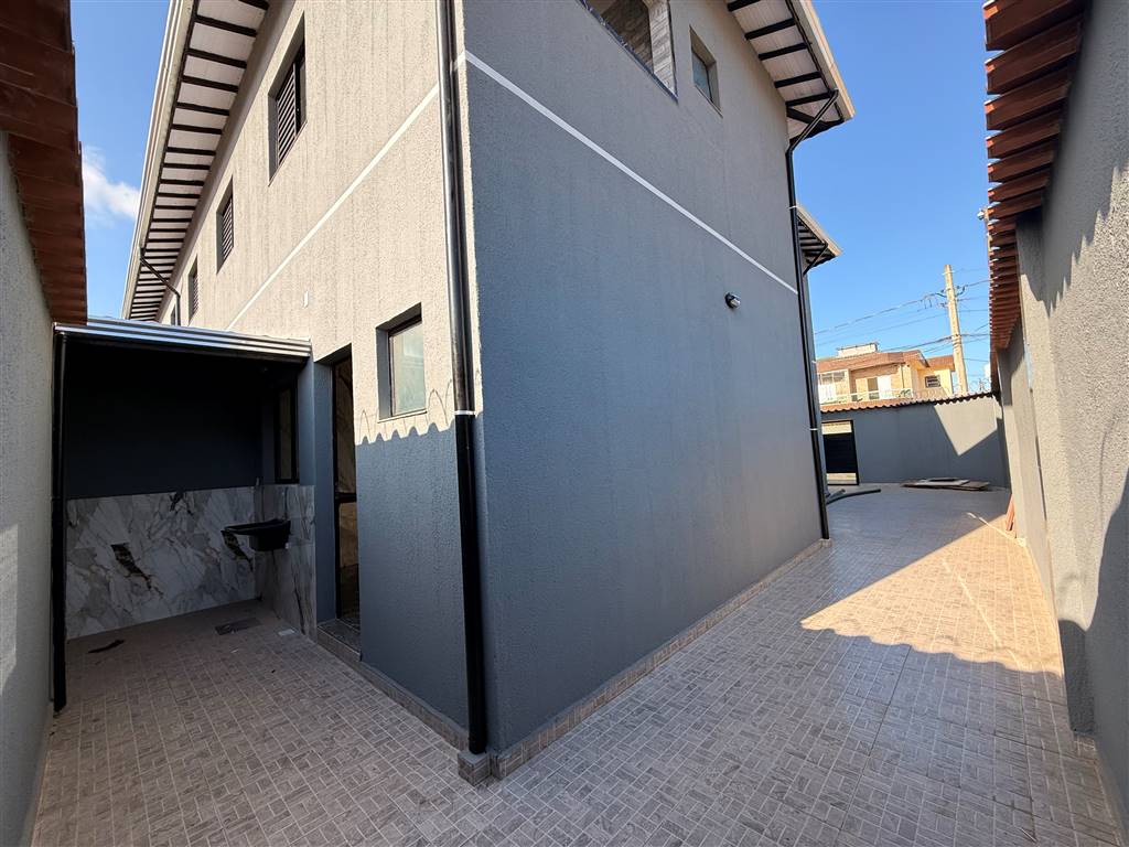 Sobrado à venda com 2 quartos, 80m² - Foto 18