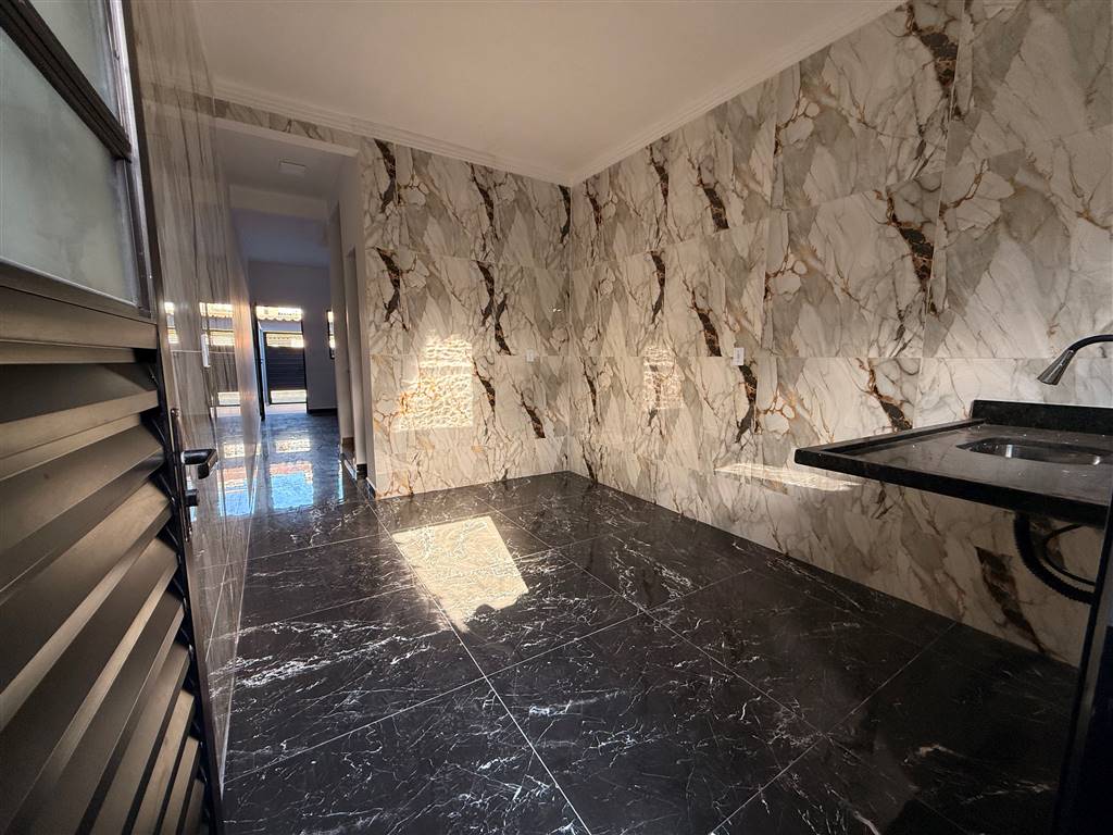 Casa de Condomínio à venda com 2 quartos, 70m² - Foto 4