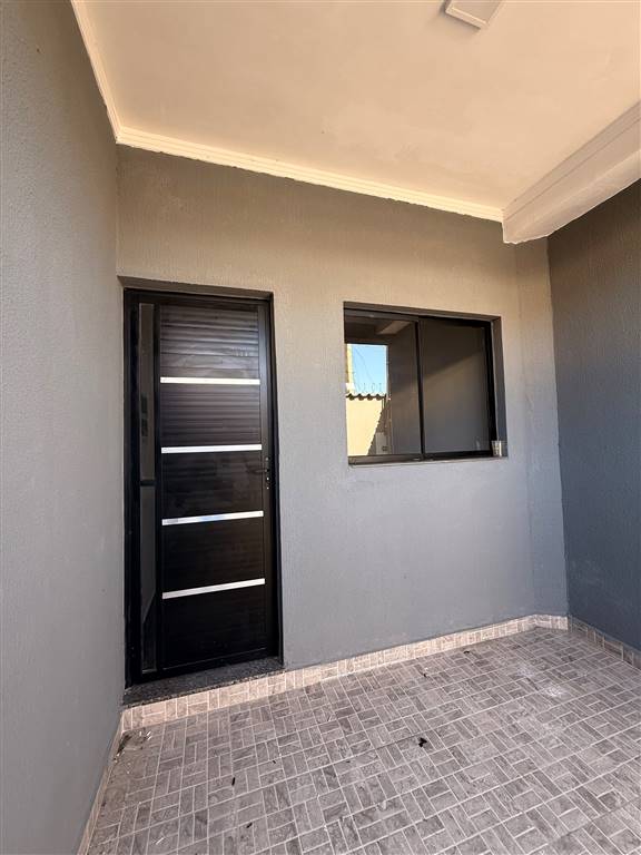 Sobrado à venda com 2 quartos, 70m² - Foto 2