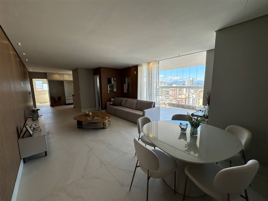 Cobertura à venda com 4 quartos, 219m² - Foto 2