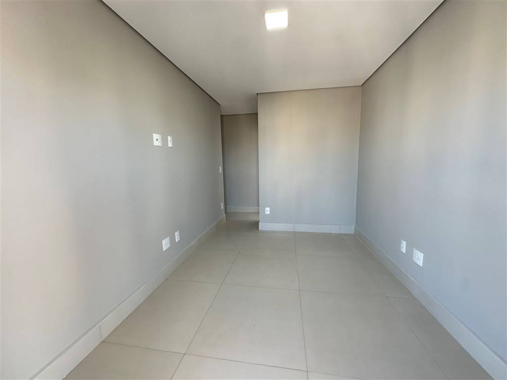 Cobertura à venda com 4 quartos, 219m² - Foto 25