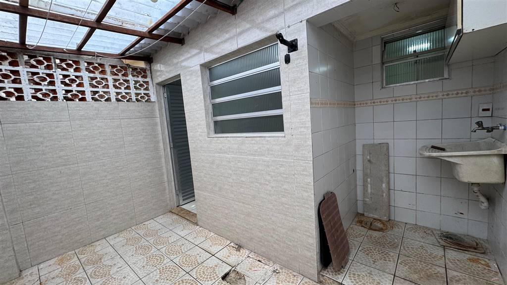 Casa à venda com 2 quartos, 54m² - Foto 20
